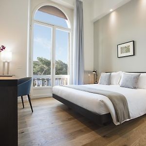 Kamer met een Queen Size Bed